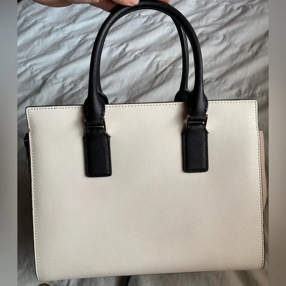 Kate Spade Bag - Picture 3 of 6